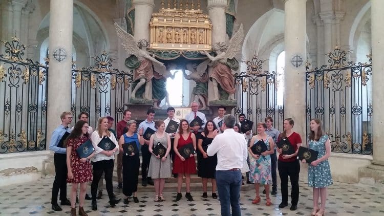 Choir on tour to France 2018 - singing at the shrine of St Edmund in Pontigny The choir singing at the shrine of St Edmund in Pontigny