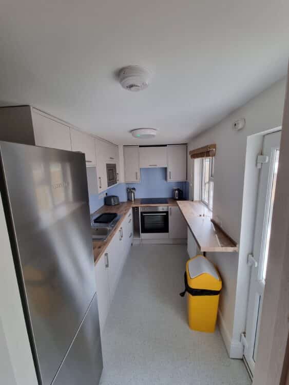 8 Circus Street shared kitchen
